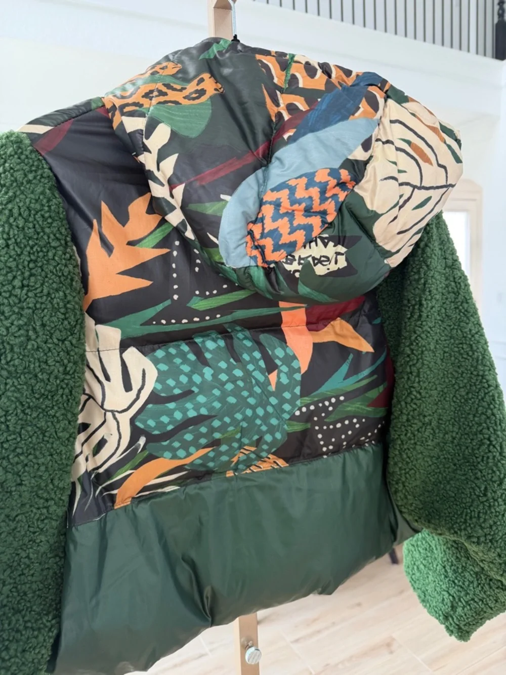 FARM Rio Tropical Forest Reversible Puffer Jacket - Picture 12 of 12